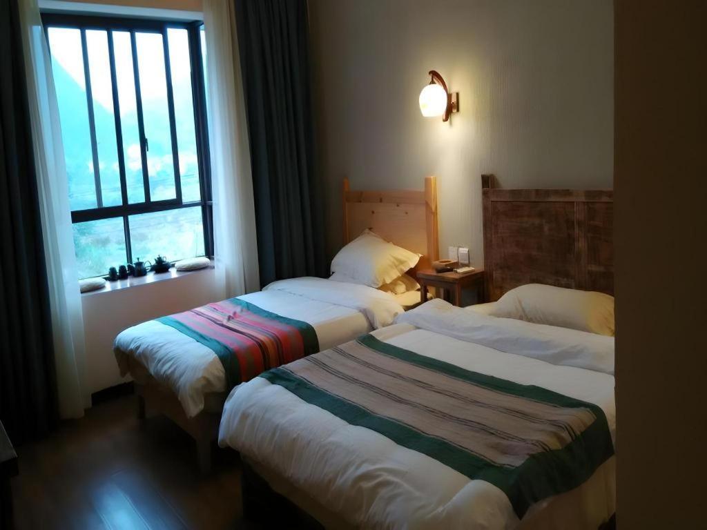 Guilin Lotus Hotel מראה חיצוני תמונה