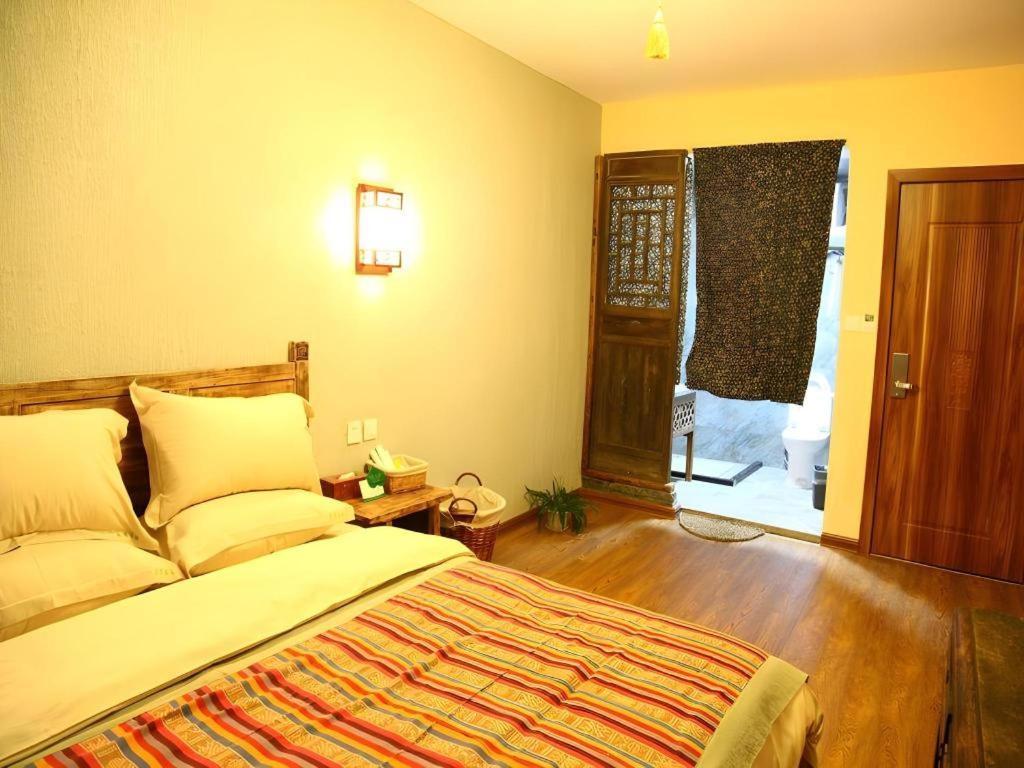 Guilin Lotus Hotel מראה חיצוני תמונה